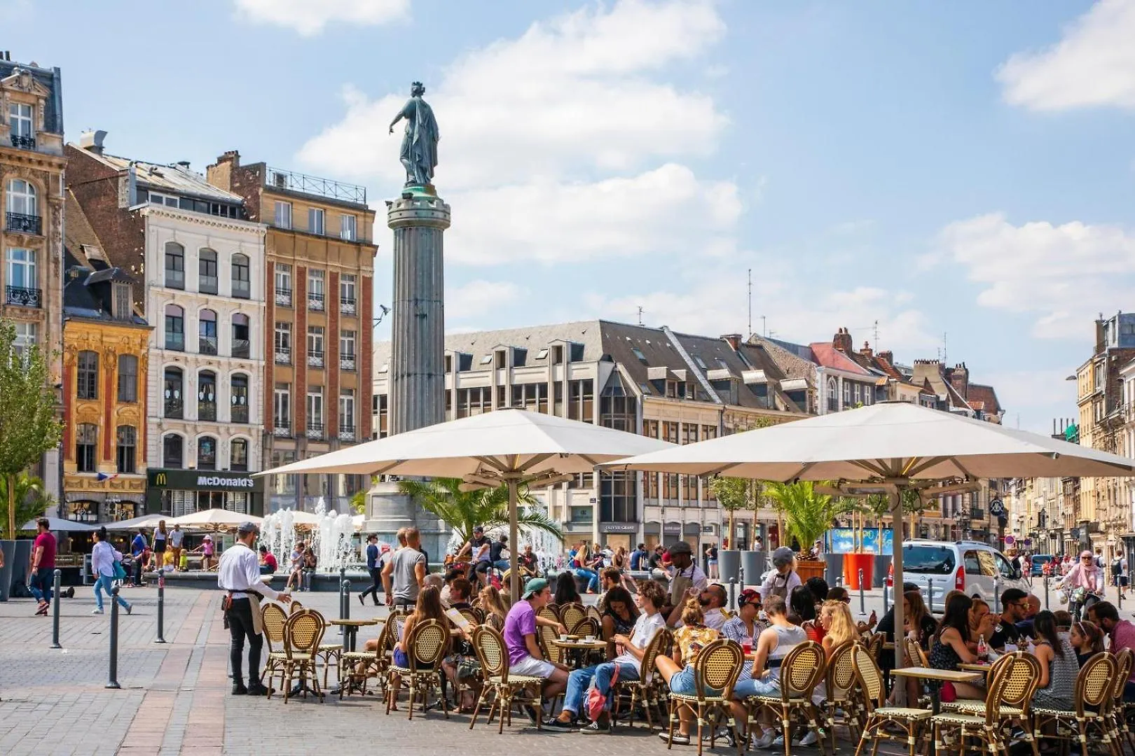 Appartement Lille Centre - Nice And Functional Ap.